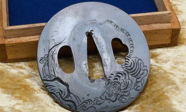 Tsuba Shibuichi Tiger